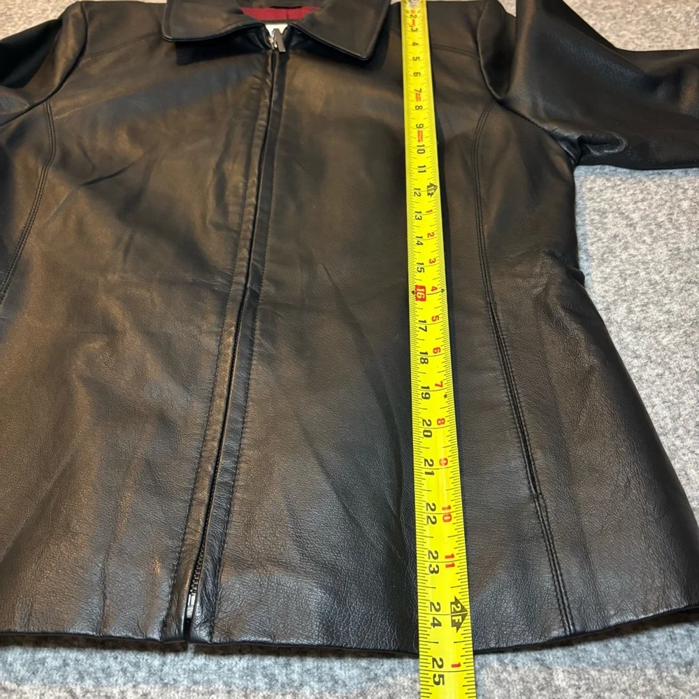 Worthington Women’s Black Genuine Leather Zip Jacket Red Lining Petite Medium